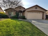 Building Photo - Kingsburg For Rent