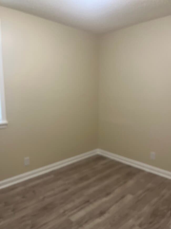 Building Photo - 104 Tuckahoe Square E