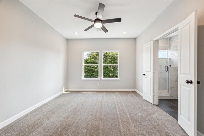 Building Photo - 4211 Faulkner St