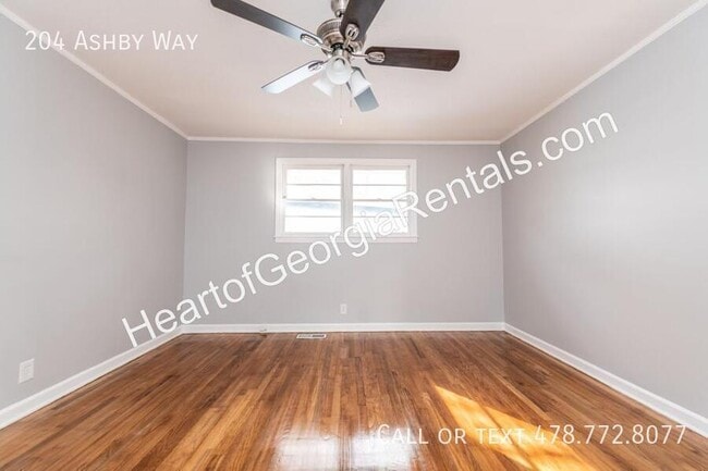 Building Photo - 204 Ashby Way