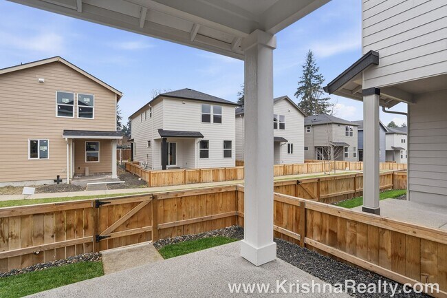 Building Photo - Beautiful Brand-New Single-Family Home for Rent