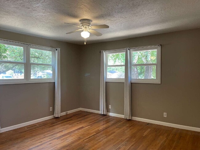 Building Photo - Spacious 3-Bedroom Home with Bonus Room & Two-Car Garage