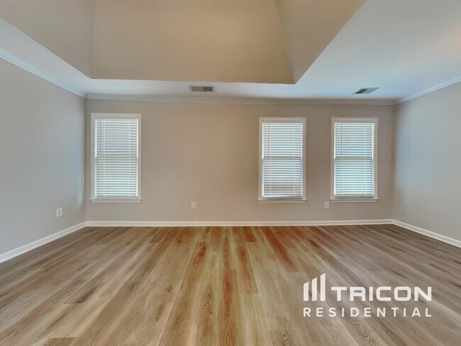 Building Photo - 1410 Bentwater Dr
