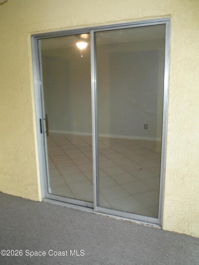 Building Photo - 3035 Sir Hamilton Cir