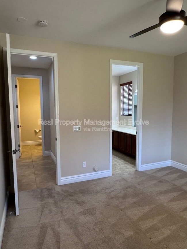 Building Photo - 27313 N 23rd Ln