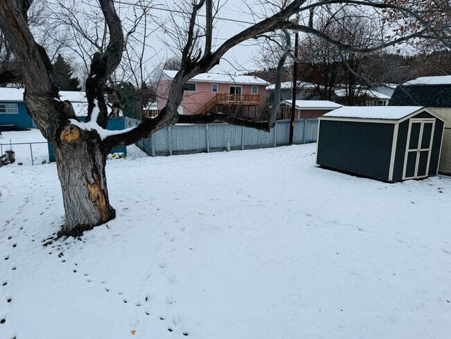 Building Photo - West End 4/2 - Amazing Location