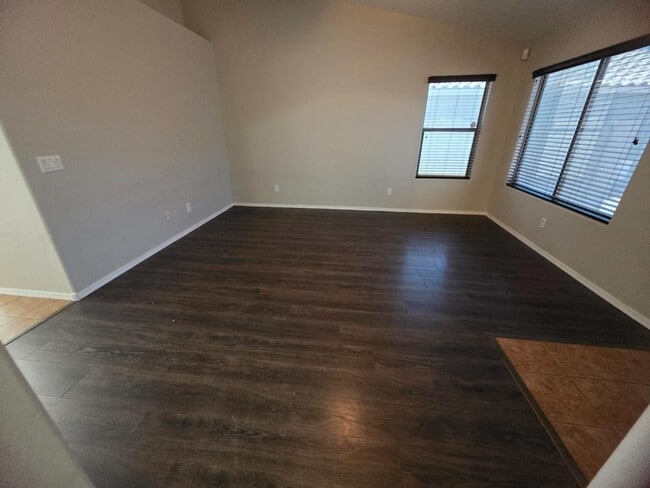 Building Photo - 3607 S 257th Ln