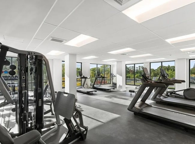 Building Photo - Modern, Light-Filled 2 Bed at One25 – Unit...
