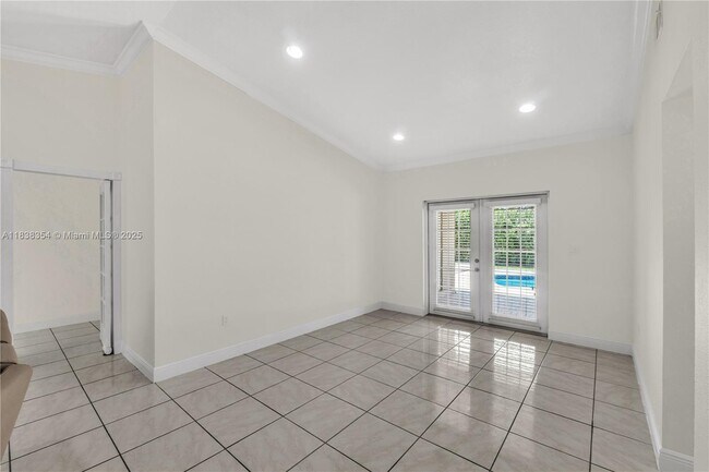 Building Photo - 8482 NW 166th Terrace