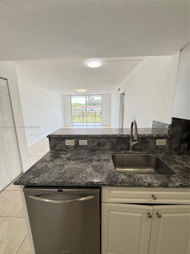 Building Photo - 14155 SW 87th St