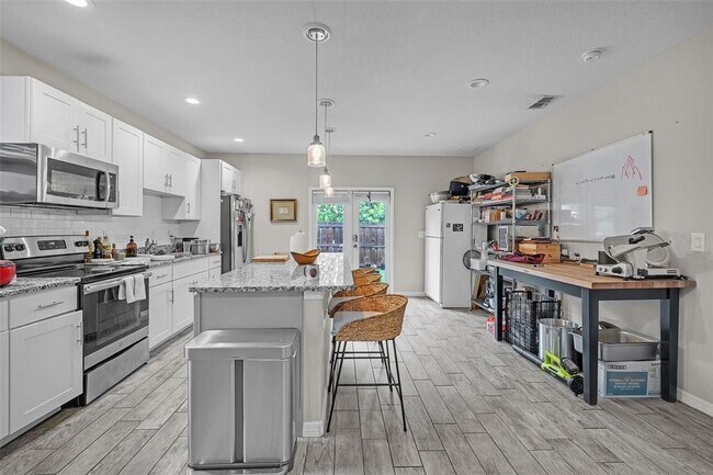 Building Photo - 3610 N Tampa St