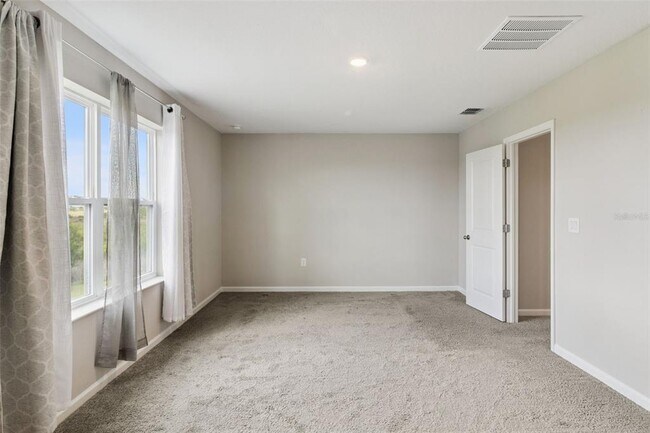 Building Photo - 5580 Maddie Dr