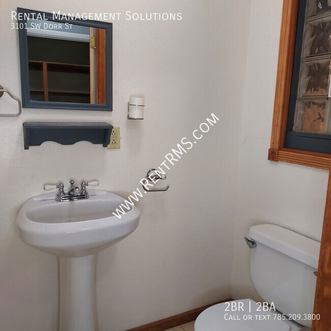 Building Photo - 3101 SW Dorr St