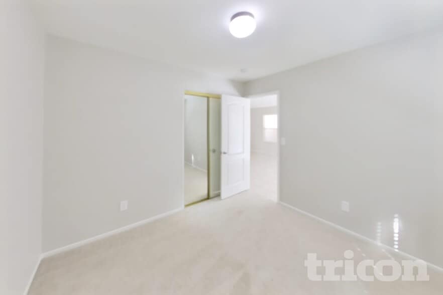 Building Photo - 6273 S Spoon River Ct