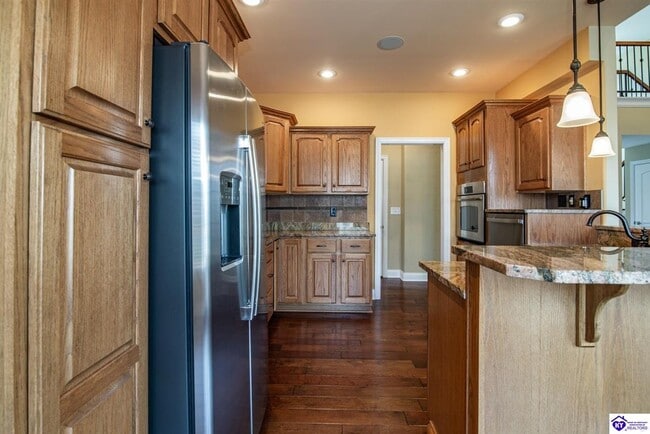 Building Photo - 120 Calumet Loop