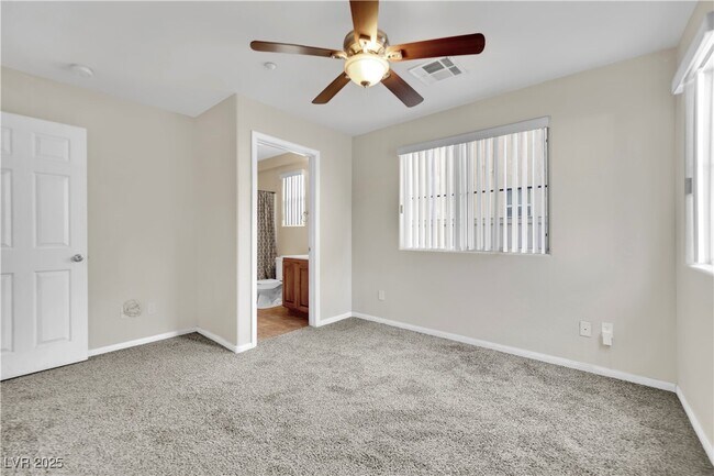 Building Photo - 4753 N Priory Gardens St