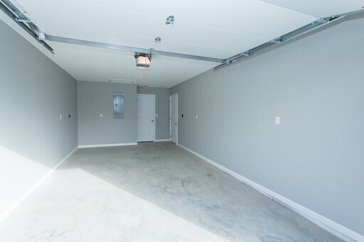 Building Photo - 110 Bogad St