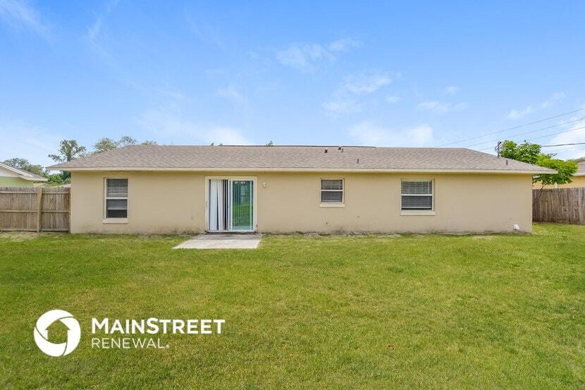 Building Photo - 2919 Arrendonda Dr
