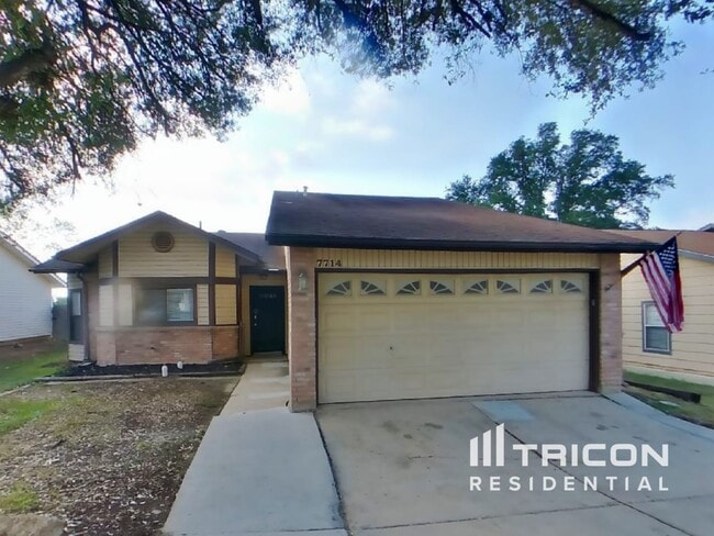 Building Photo - 7714 Clear Ridge Dr
