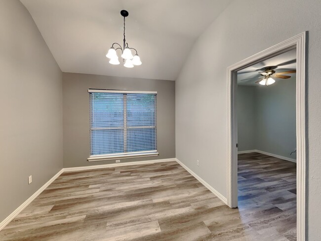 Building Photo - MOVE IN READY NOW IN KELLER ISD!