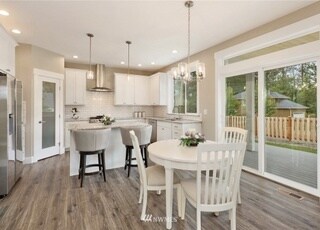 Building Photo - 6218 N Beulah Ave