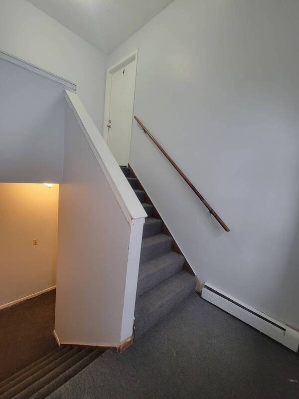 Building Photo - 310 Lawson Ave E