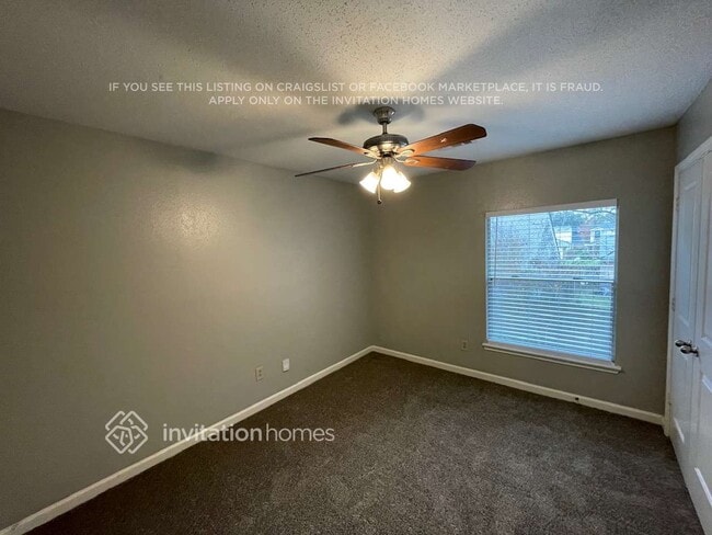 Building Photo - 7727 Spruce Haven Dr