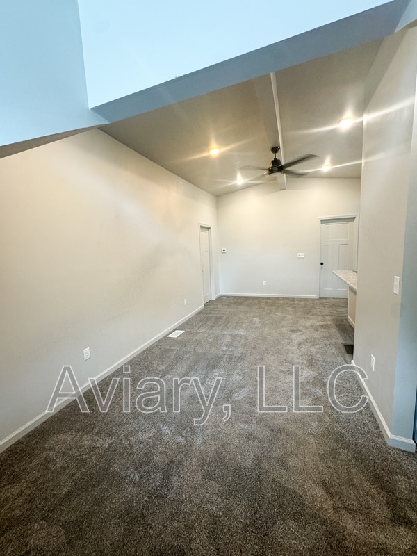 Building Photo - 202 W Madison Ave