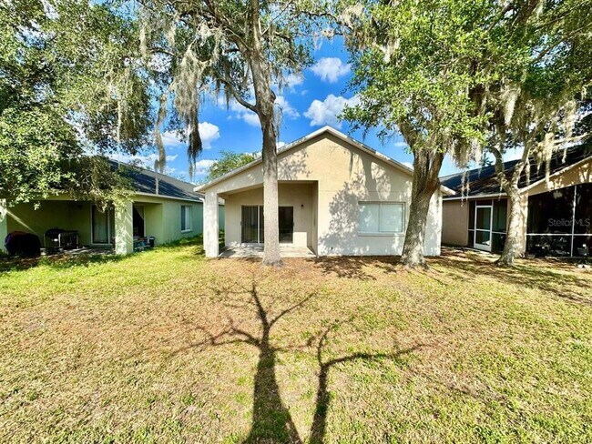 Building Photo - 18112 Canal Pointe St
