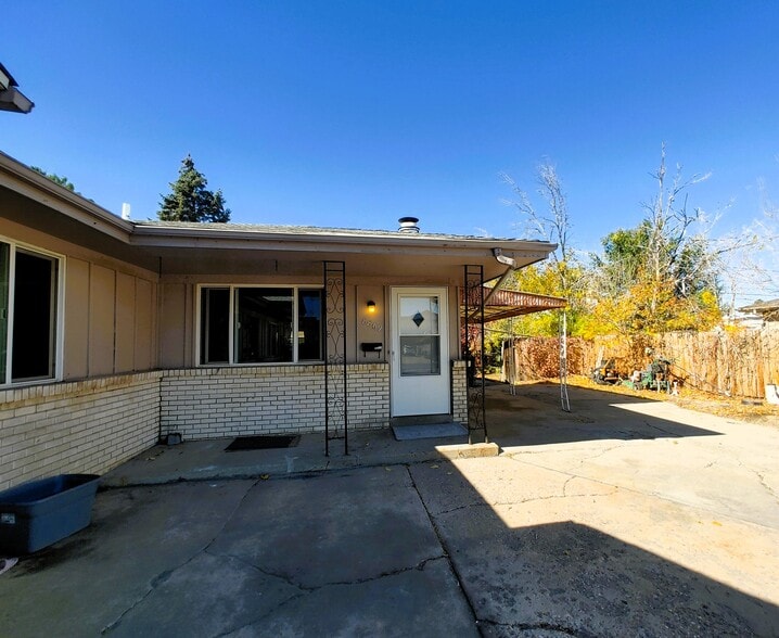 Front. Right side of duplex - 8869 Circle Dr
