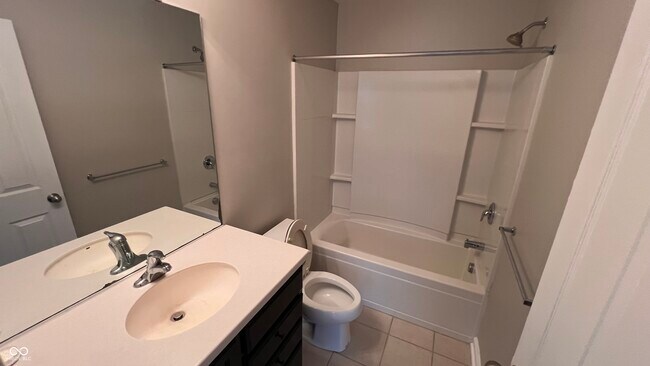 Building Photo - 12721 Tamworth Dr