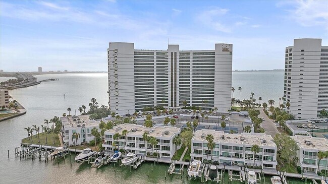 Building Photo - 888 Blvd of the Arts