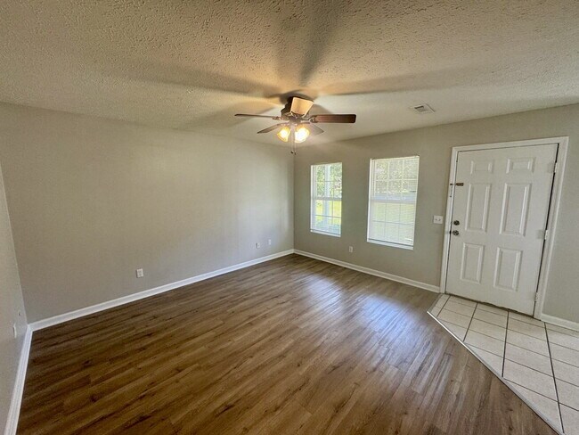 Building Photo - Charming 3BR/2BA home in Dothan, AL - Appl...