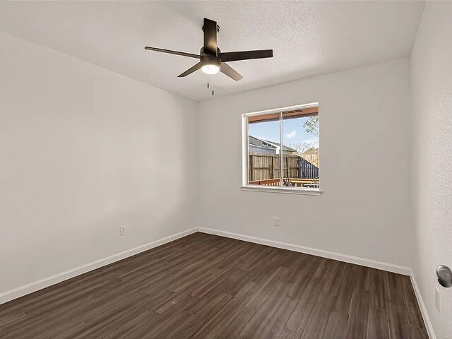 Building Photo - 10918 Gulf Bridge Ct