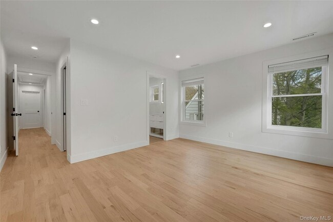 Building Photo - 278 Washington Ave