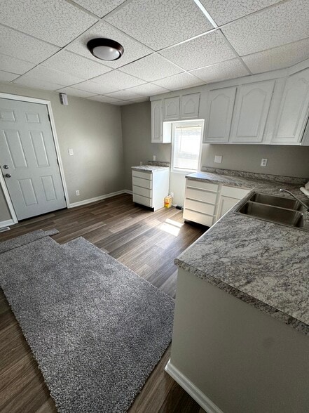 Building Photo - 210 Santee Ave