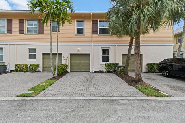 Building Photo - 4171 Maya Cay Ln
