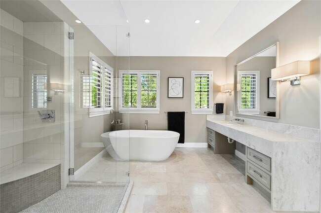 Building Photo - 3205 Rustic River Cove