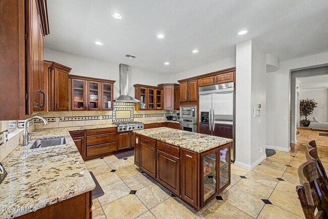 Building Photo - 2316 W Villa Cassandra Dr