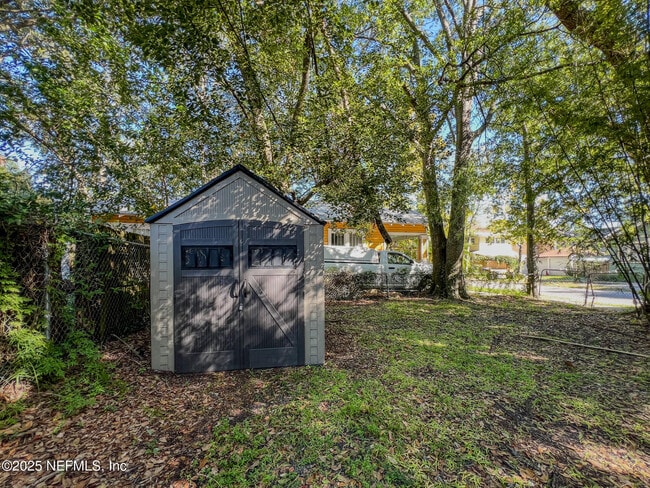 Building Photo - 2805 Post St