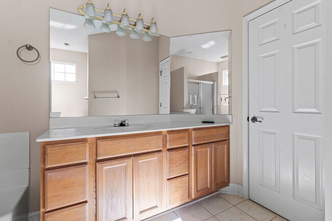 Building Photo - Sand Ridge Home