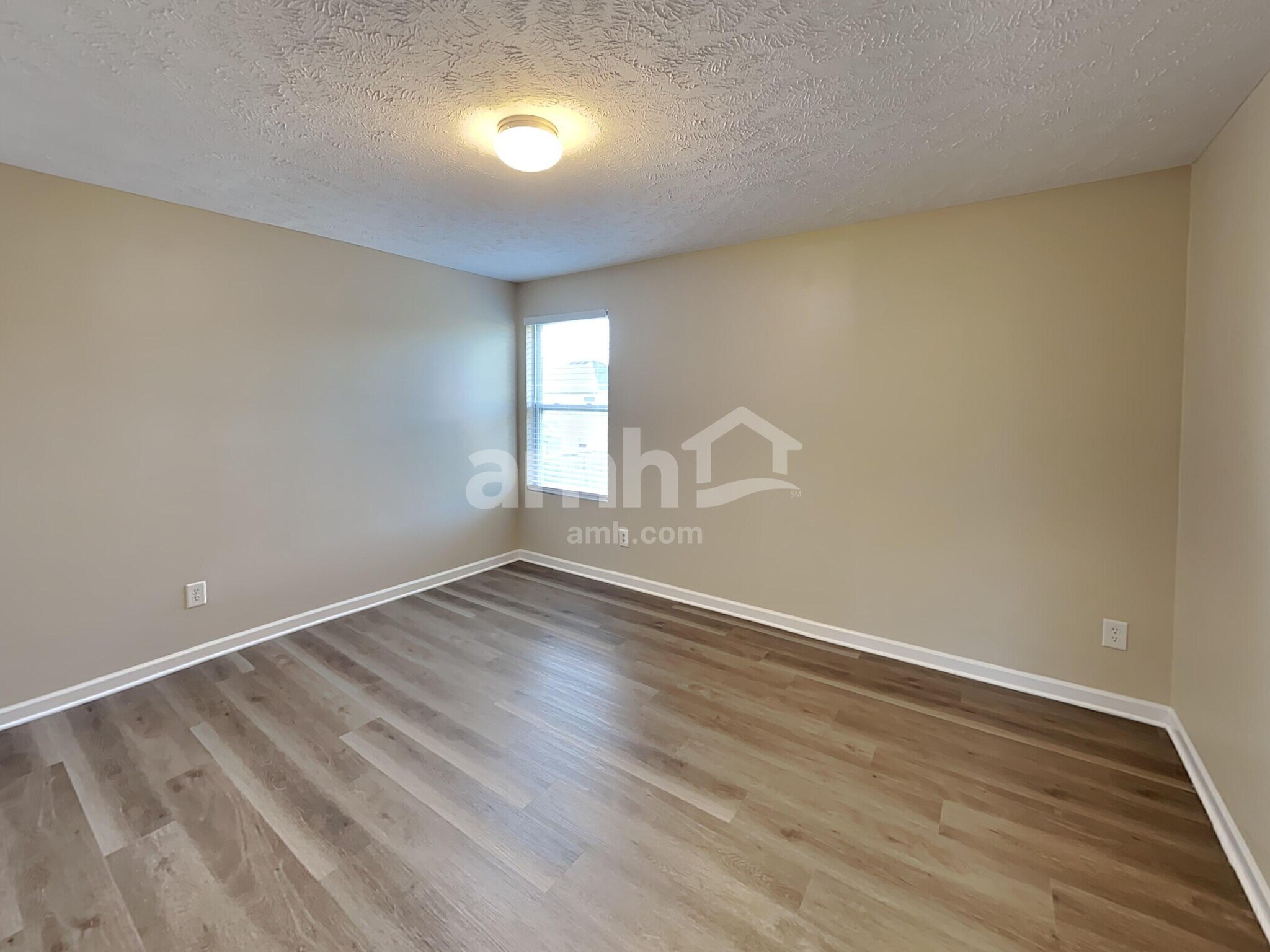 Building Photo - 3404 Boxelder Way