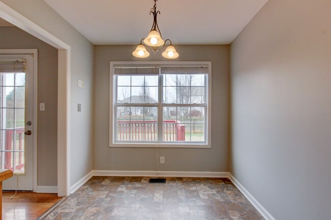 Building Photo - 3696 S Naples Ct