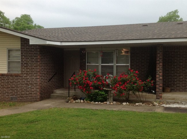 Building Photo - 18165 W 798 Rd