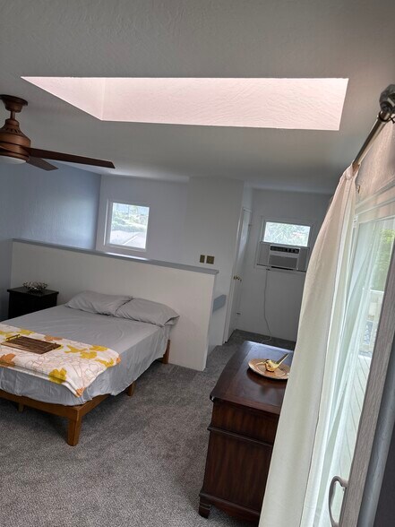 Building Photo - 33 Nawiliwili St