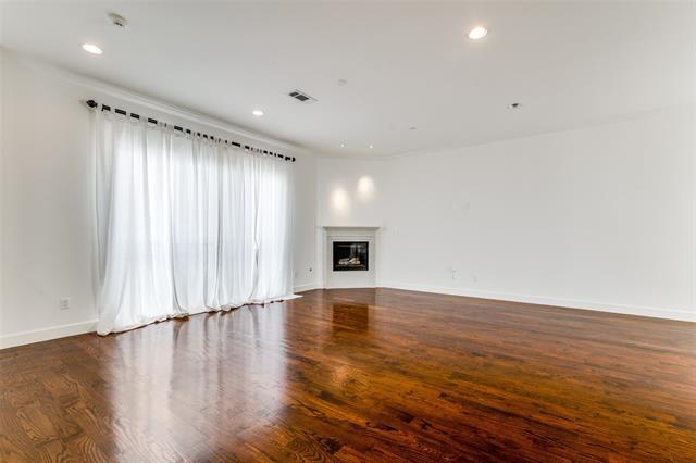 Building Photo - 3515 Normandy Ave