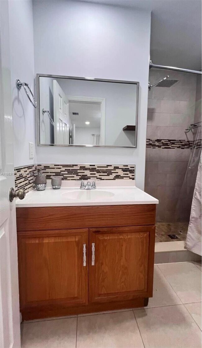 Building Photo - 13030 SW 84 St