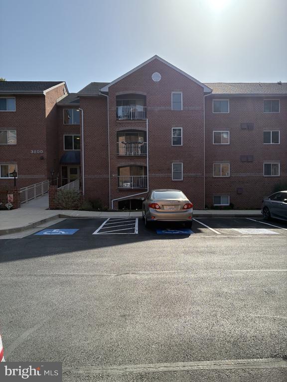 Building Photo - 3800 Meghan Dr