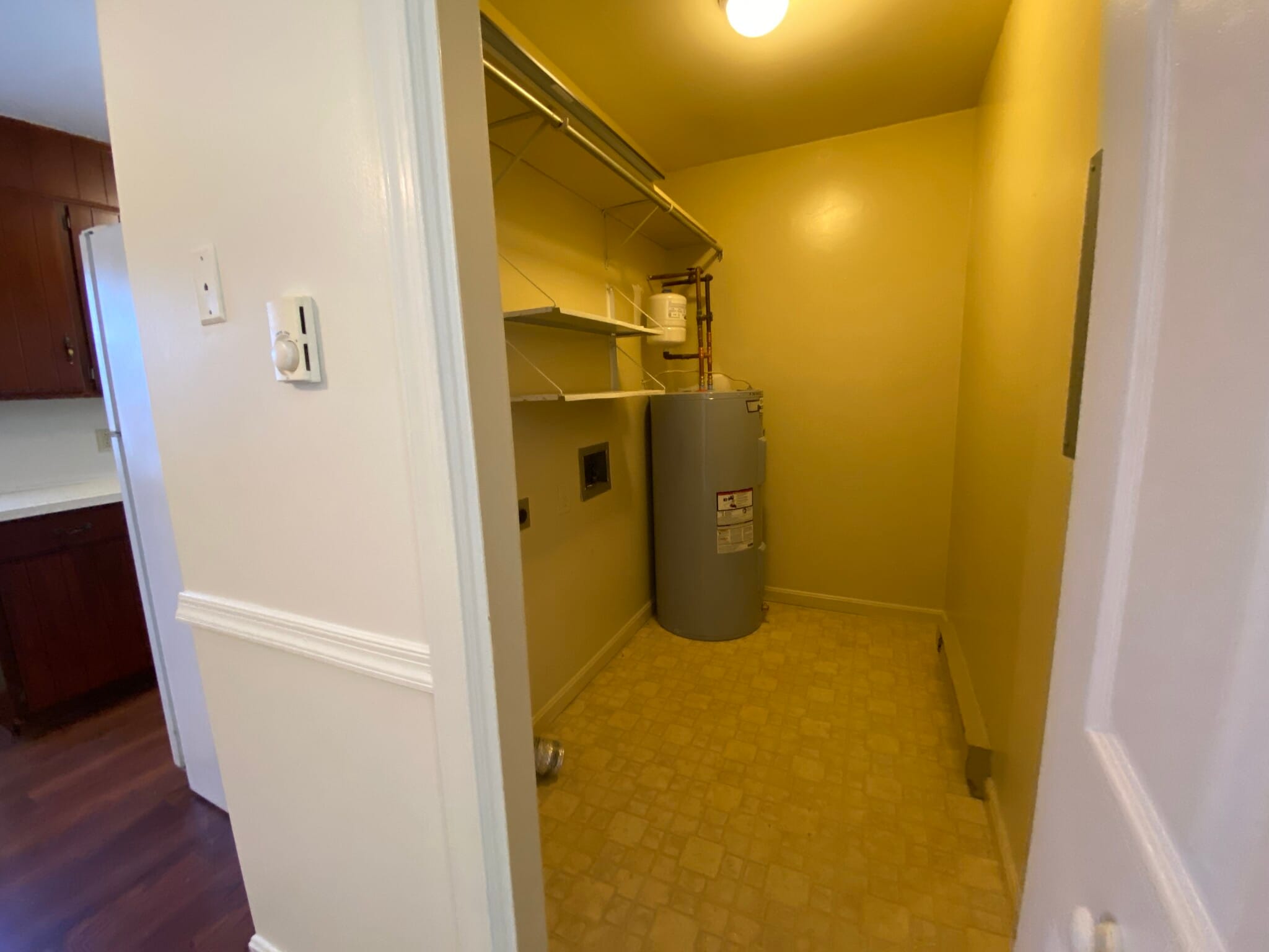 Building Photo - 6183 Mountain View Dr