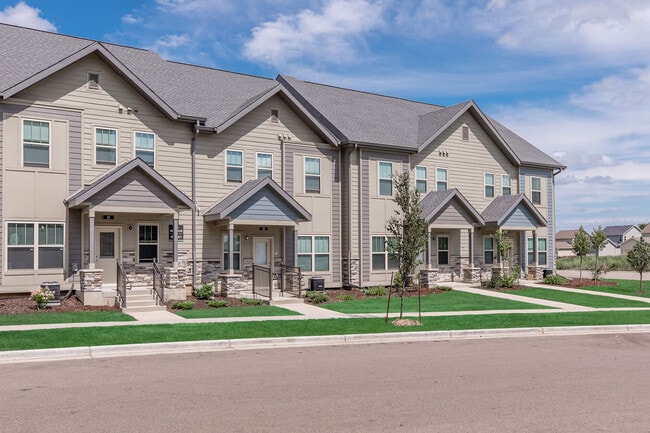 Building Photo - The Meadowlands